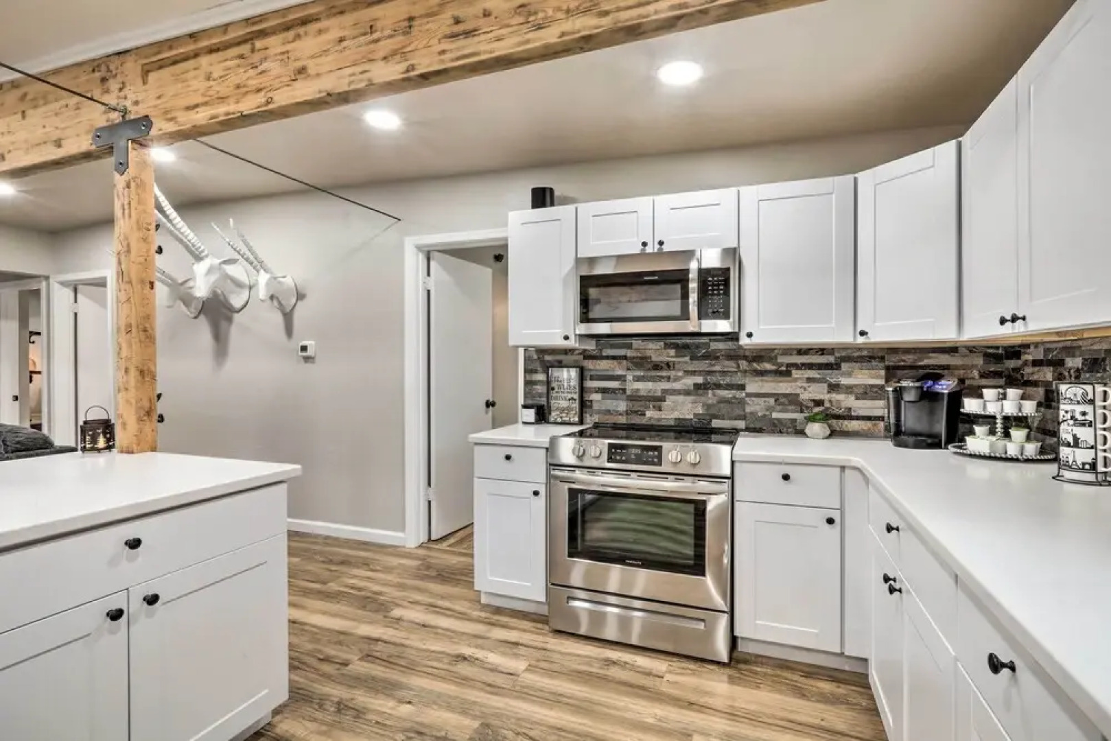 Fire Pit + ATV Trail Access: Munds Park Cabin!