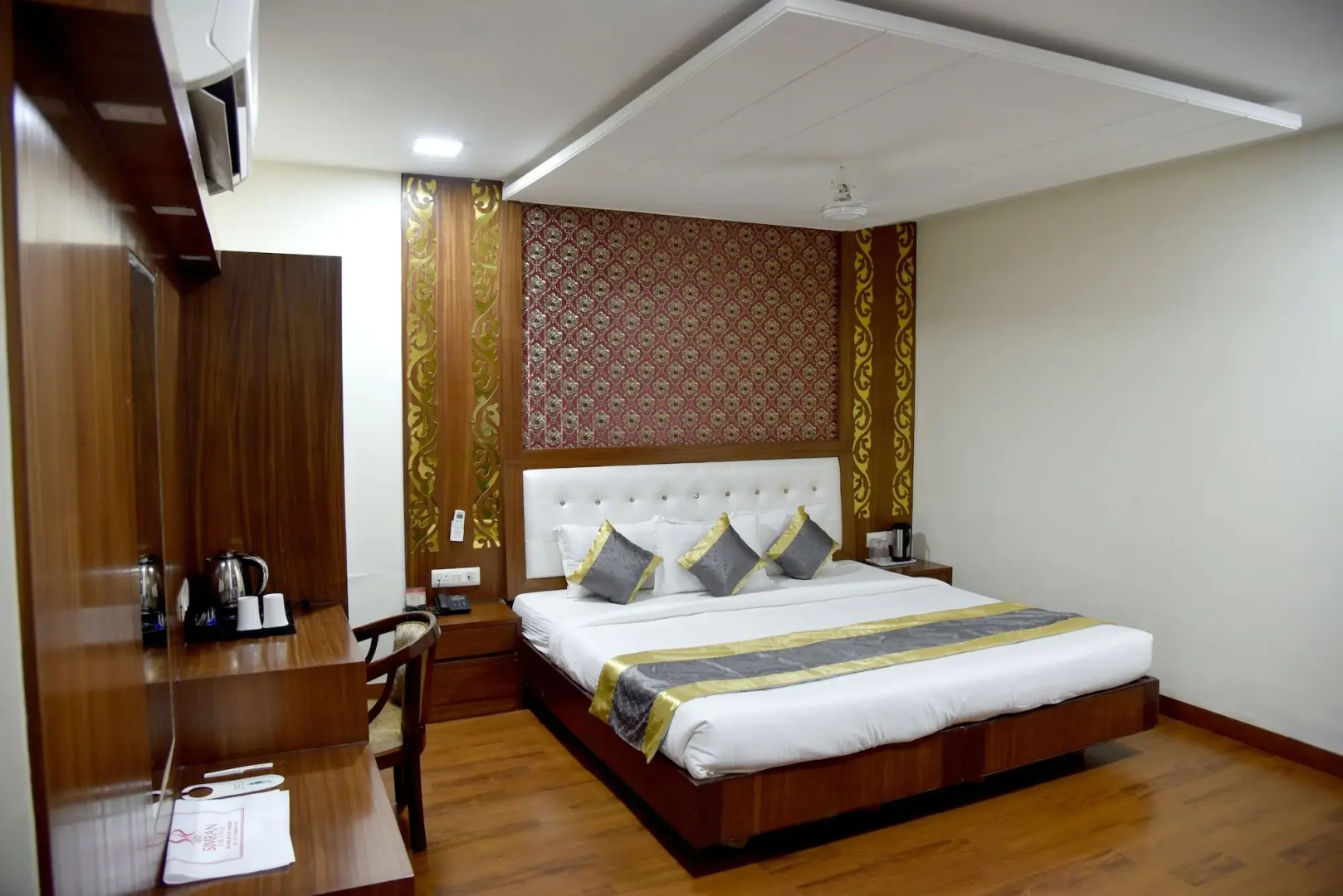 Hotel Simran Pride