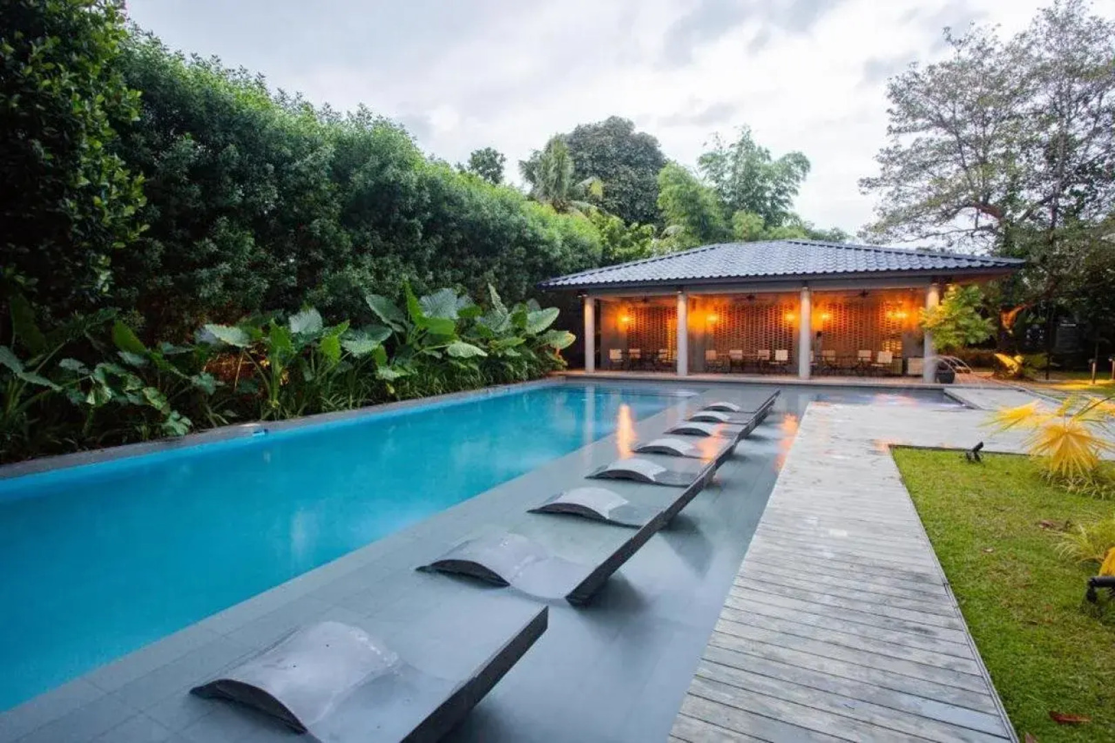 The Henry Resort Dumaguete