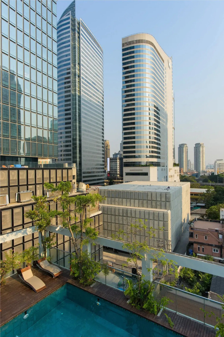 Sabai Sathorn