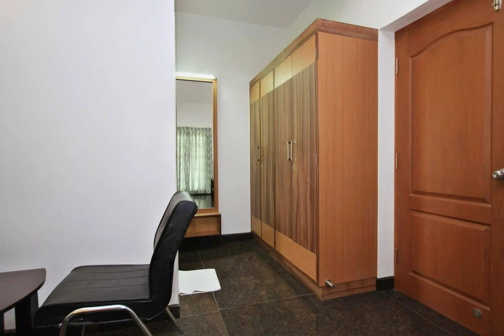 Orange Suites Airport Transit Stay