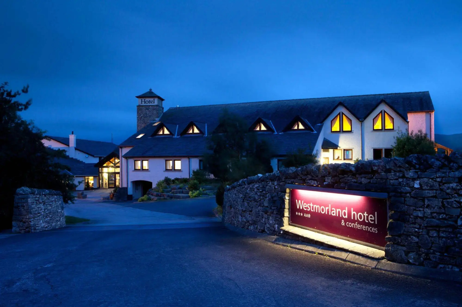Tebay Services Hotel