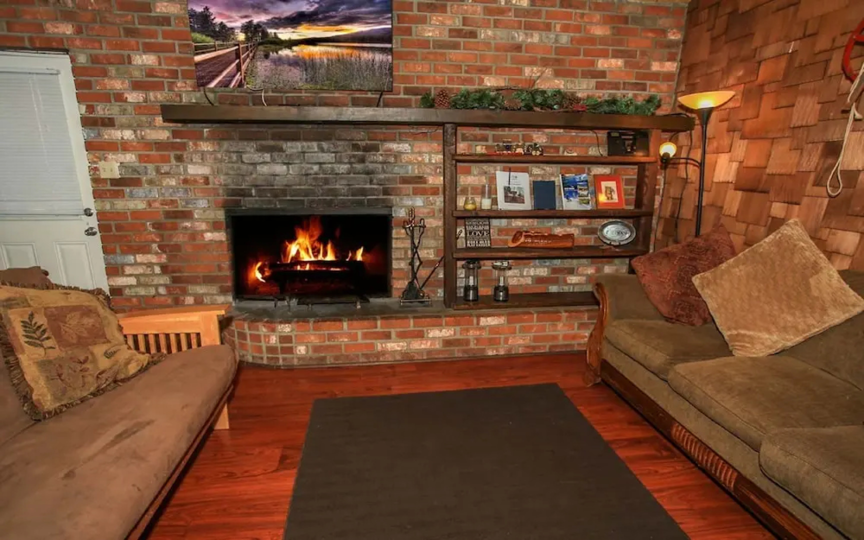 RedAwning Tree House