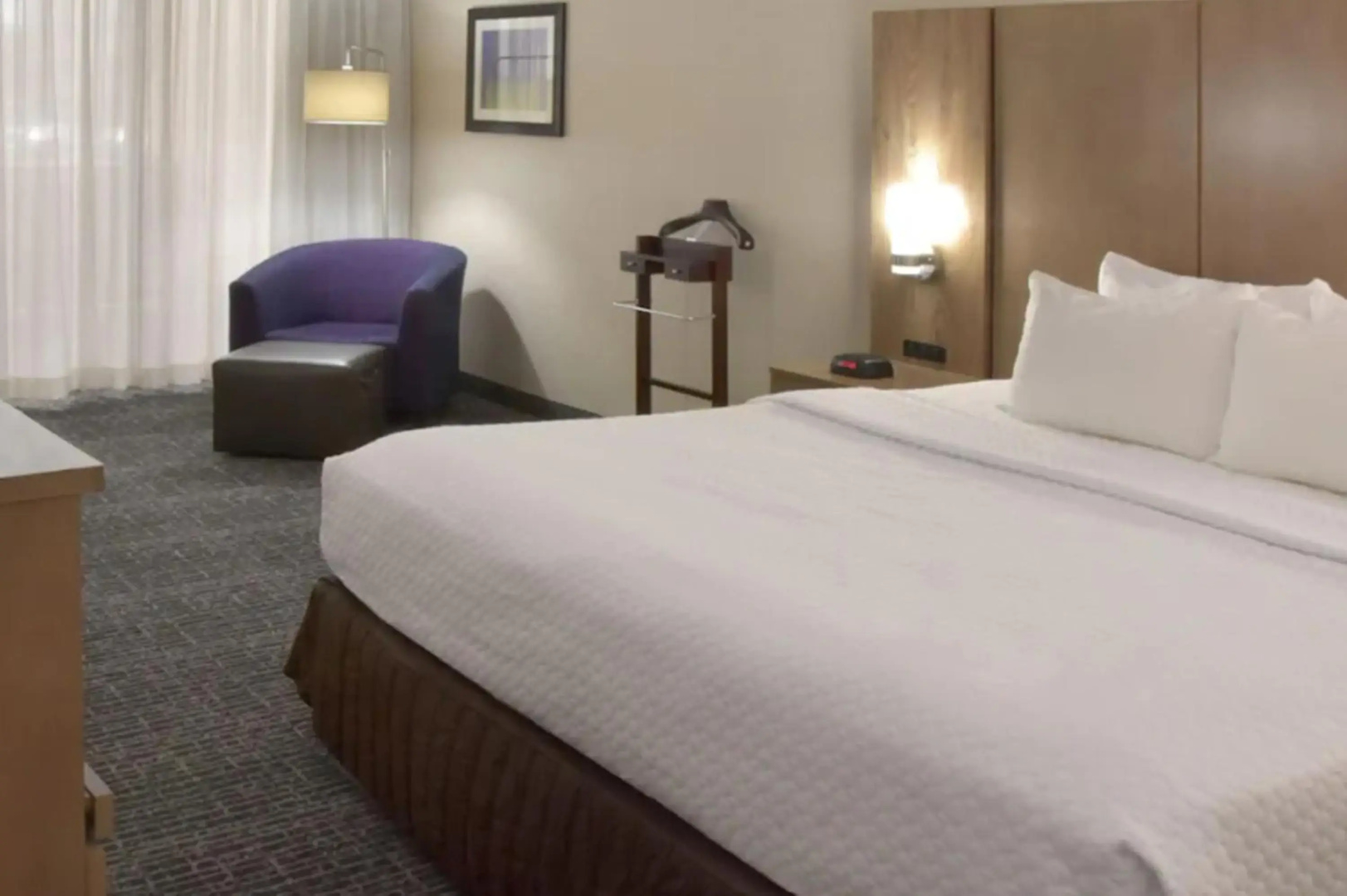 Crowne Plaza Cleveland Airport by IHG
