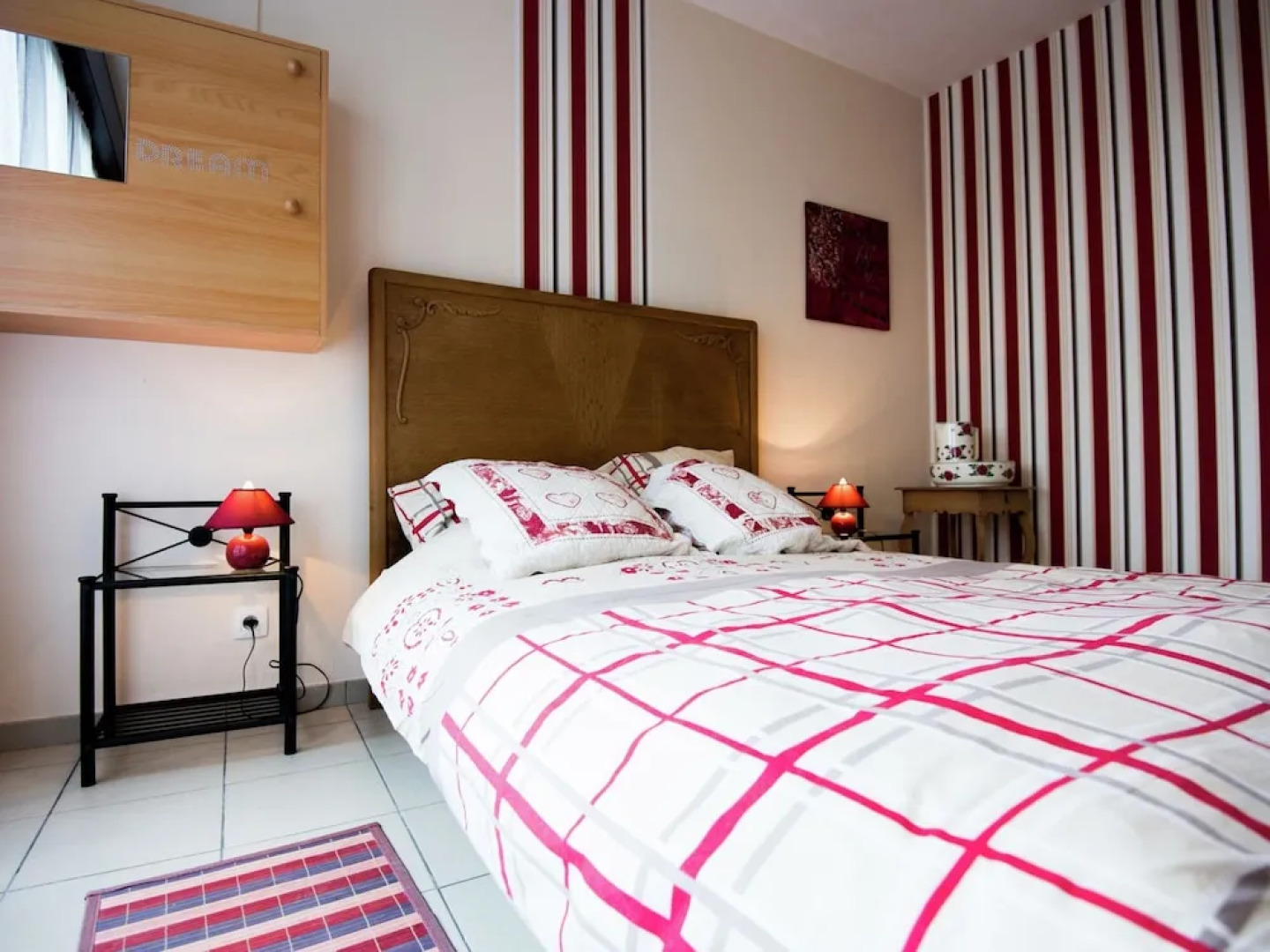 Holiday Home in Froidchapelle With Garden