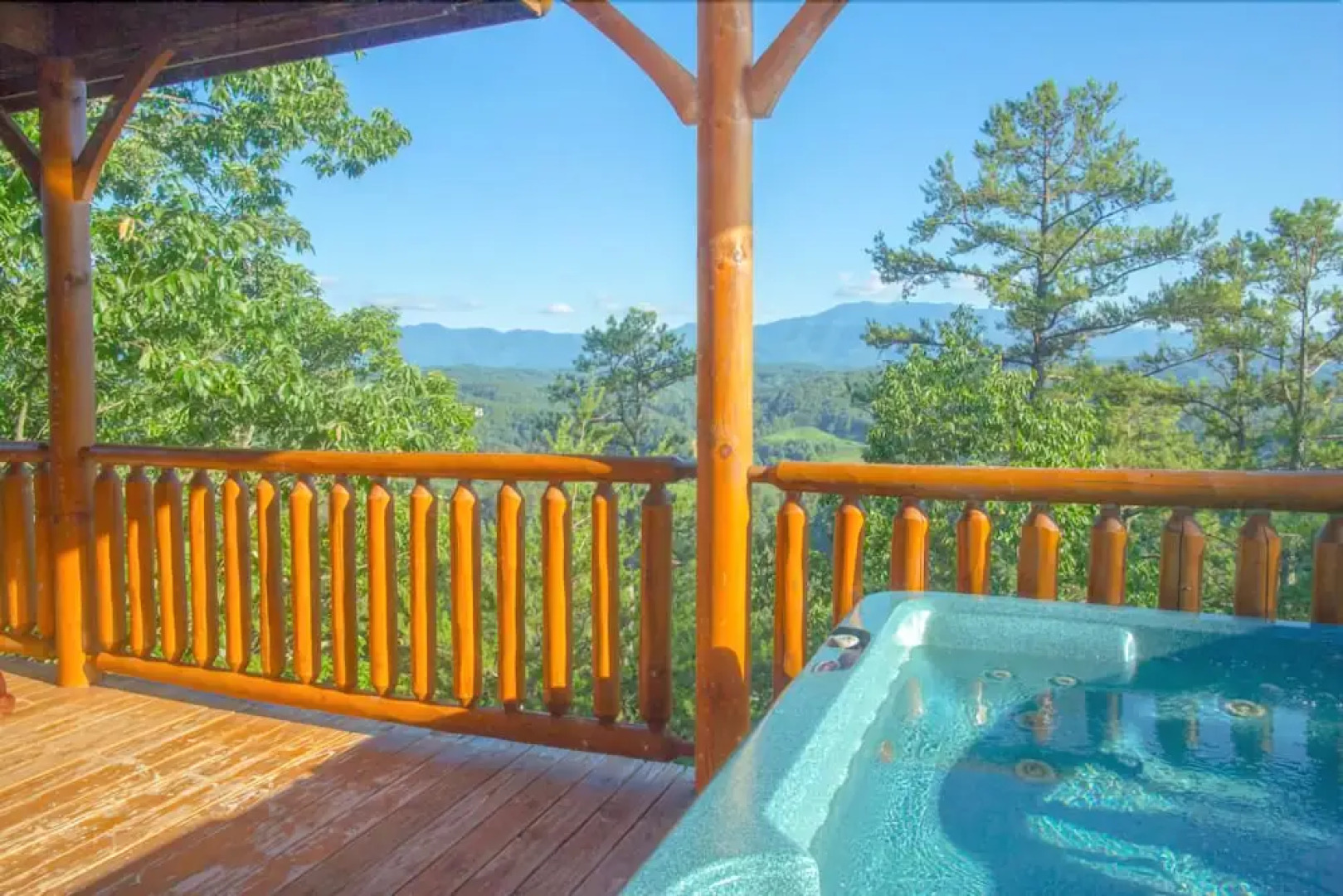 Misty Blue 1 Bedroom Home with Hot Tub