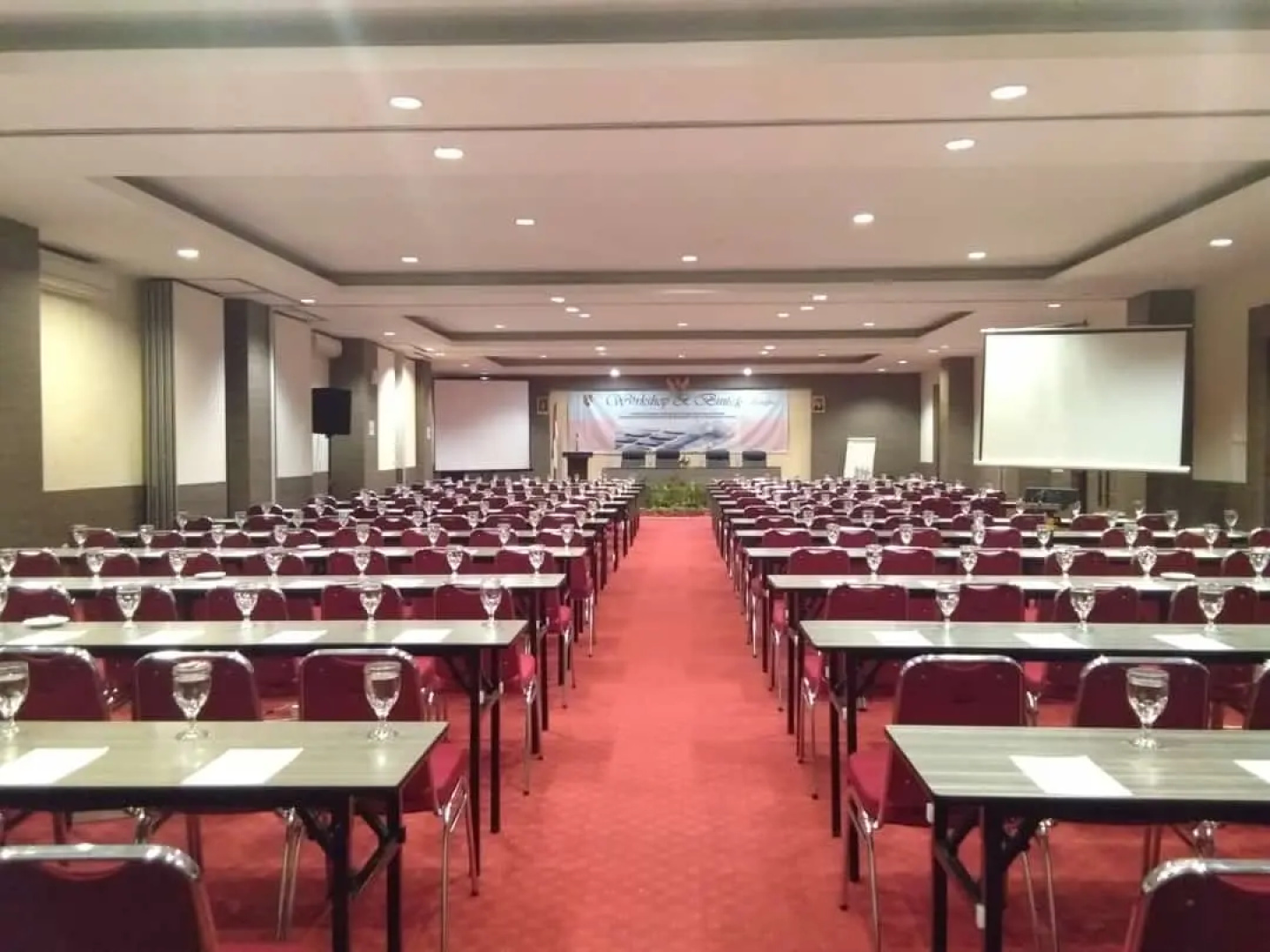 Hotel Candi Indah - Akpol Semarang