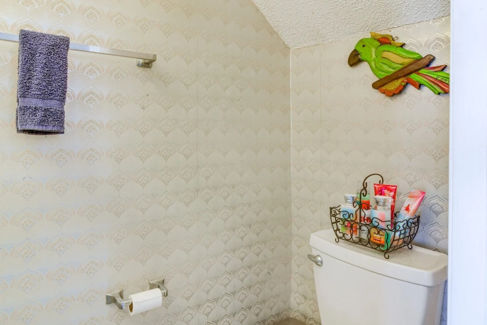 Beachfront Tavernier Abode w/ Balcony & Bay Views!