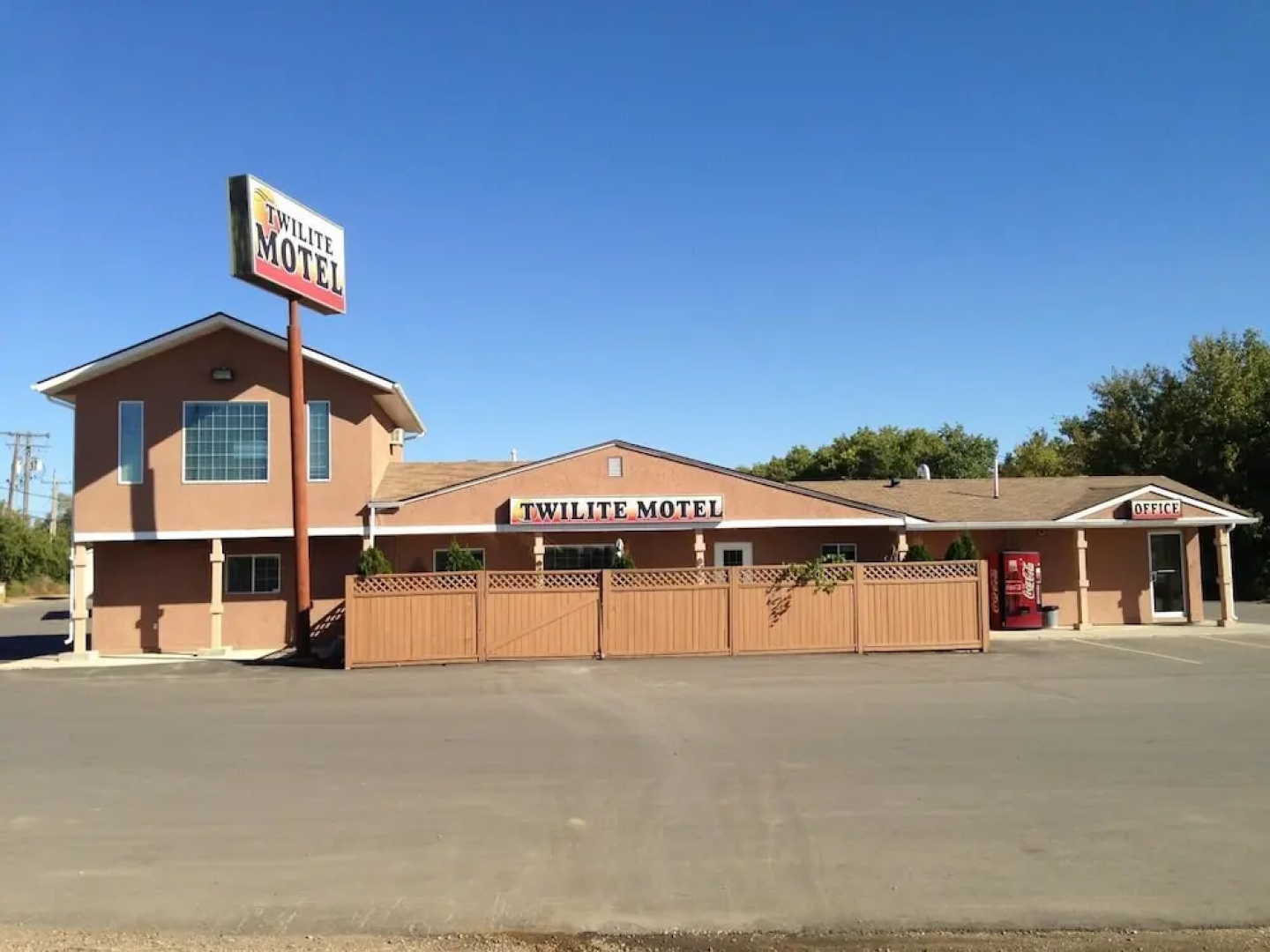 Twilite Motel & RV Park