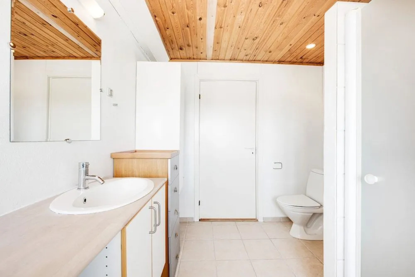 drivethru Bed & Breakfast Hvide Sande