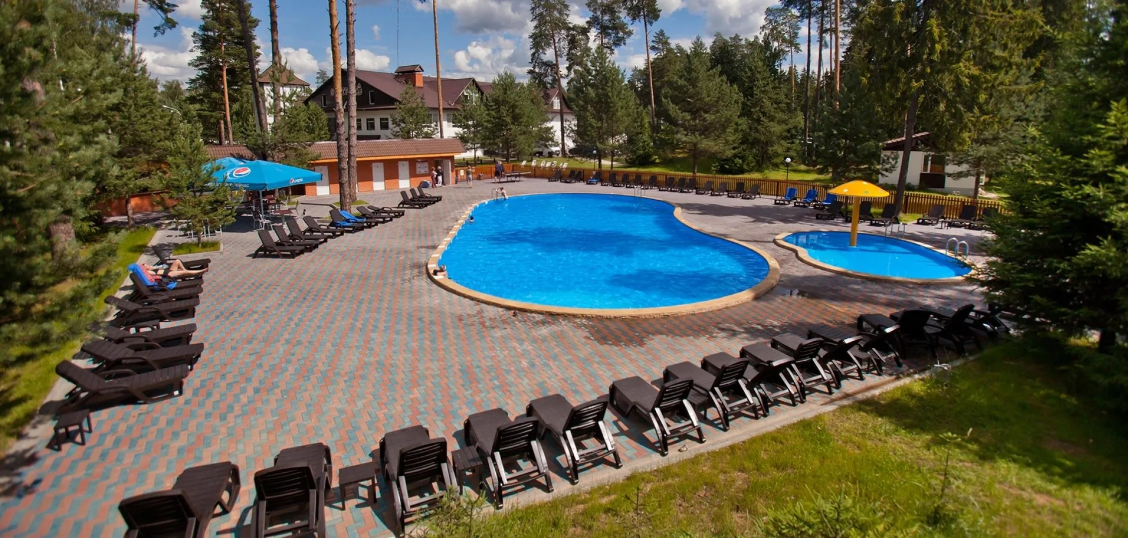 Гостиничный комплекс Country Resort