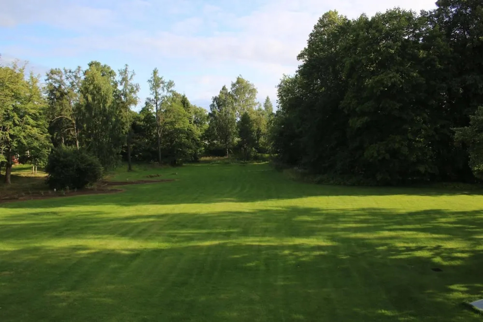 Kartanohotelli Karhulan Hovi