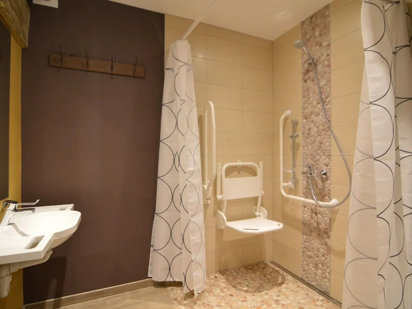 Le Petit Cheval Blanc