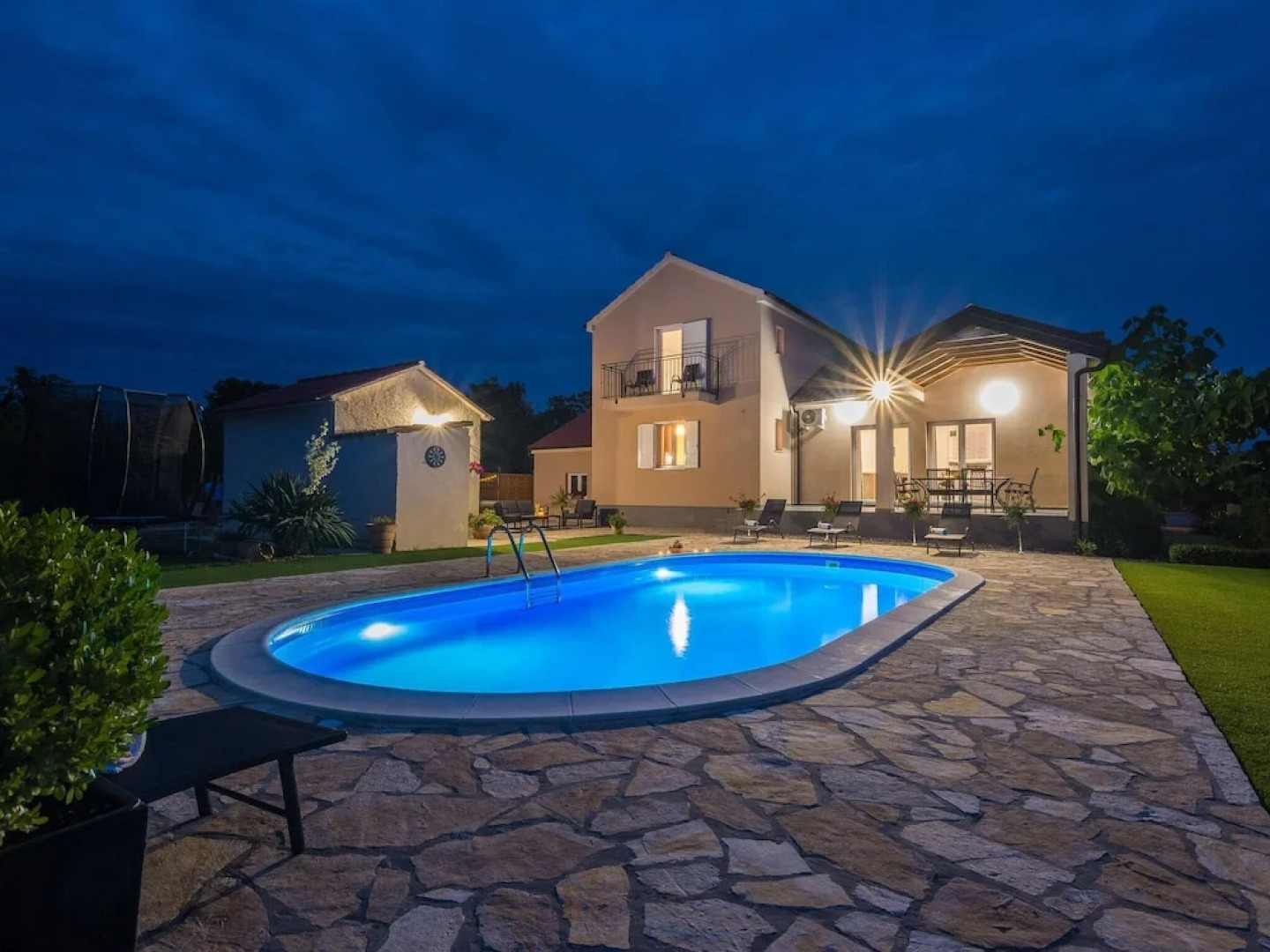 Villa Josipa-with Pool and Beautiful Garden