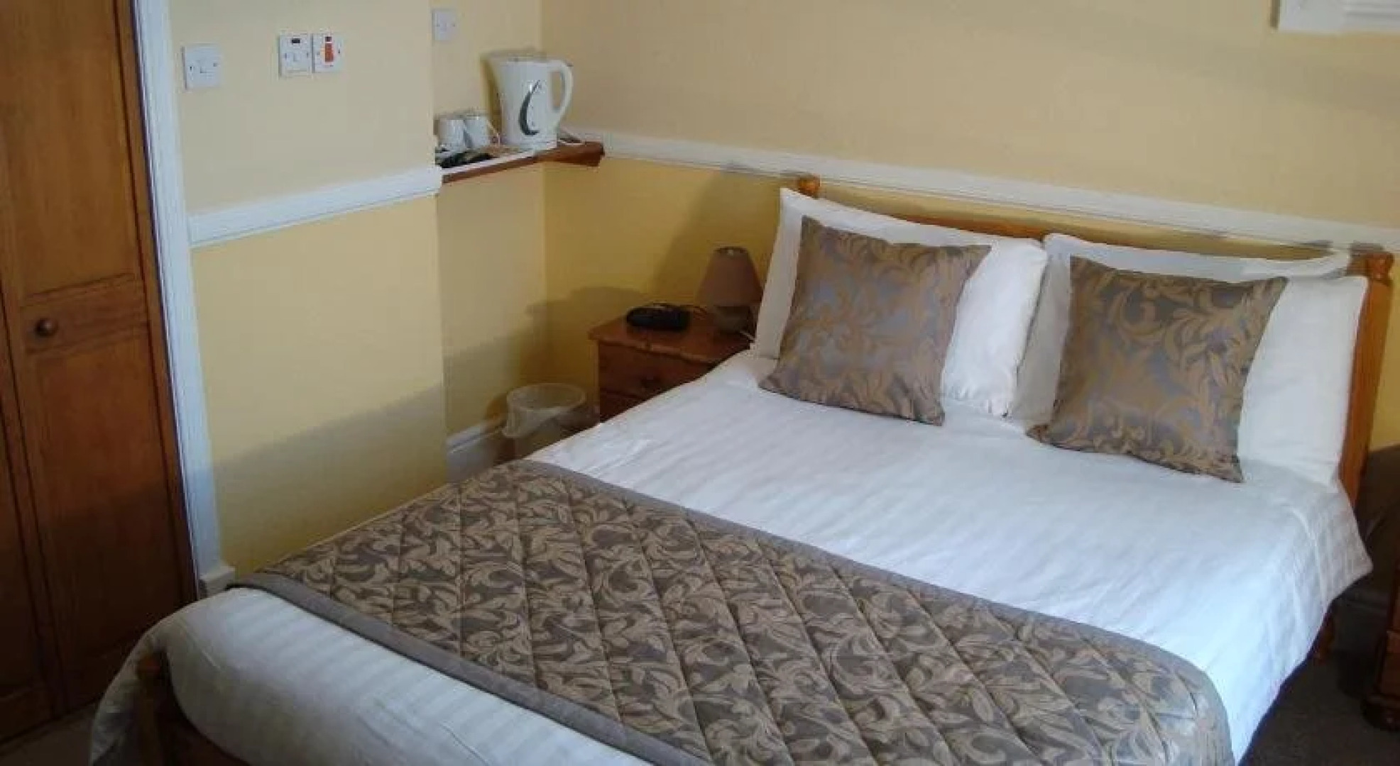 Willowbank Guest House