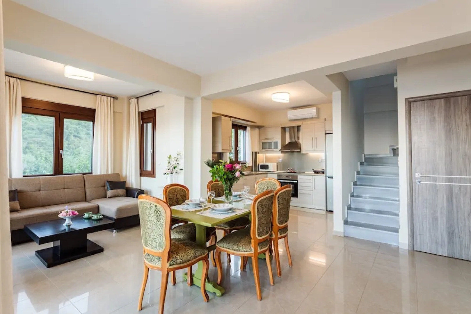 Villa On The Beach / Long Sunset