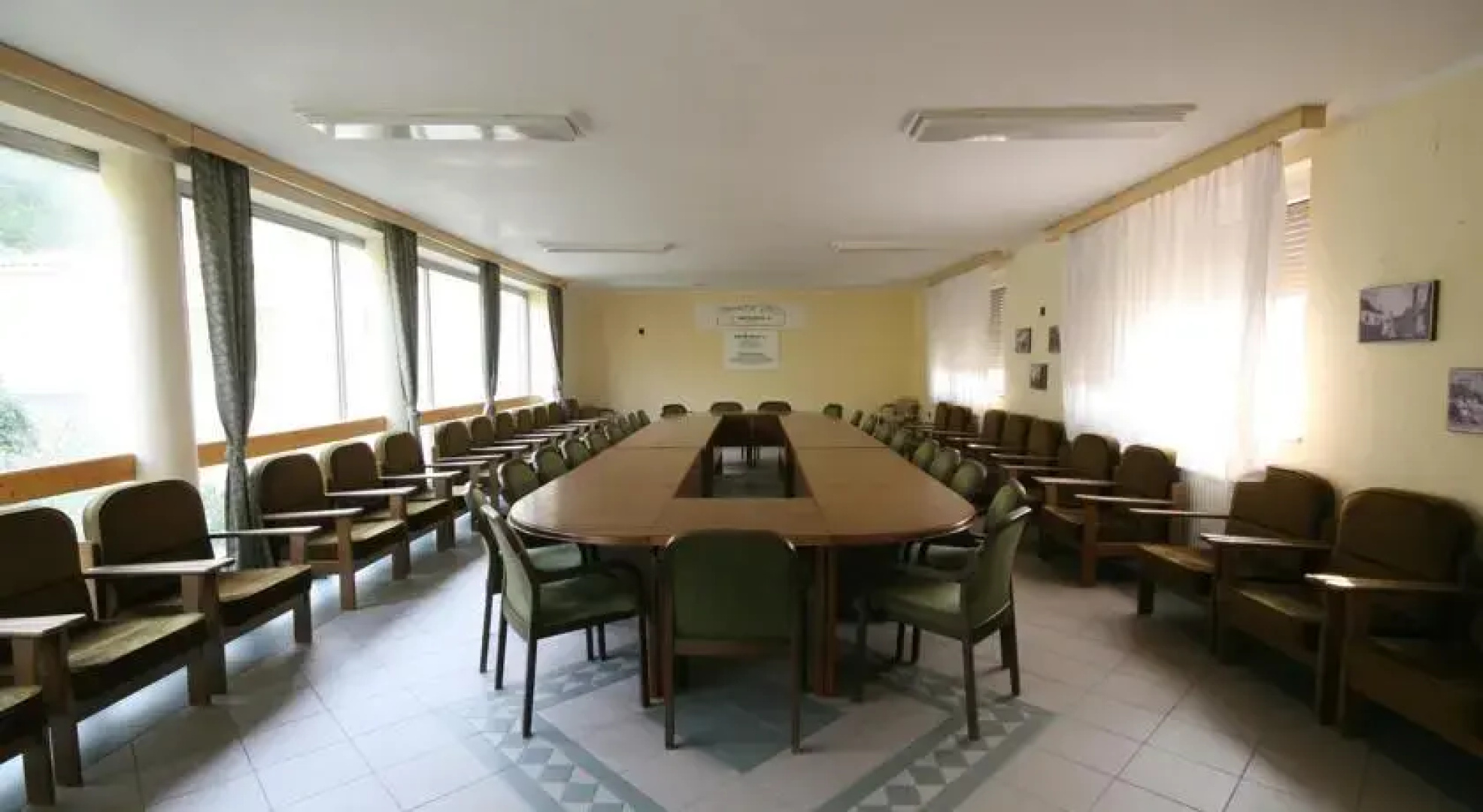 Hotel Vár