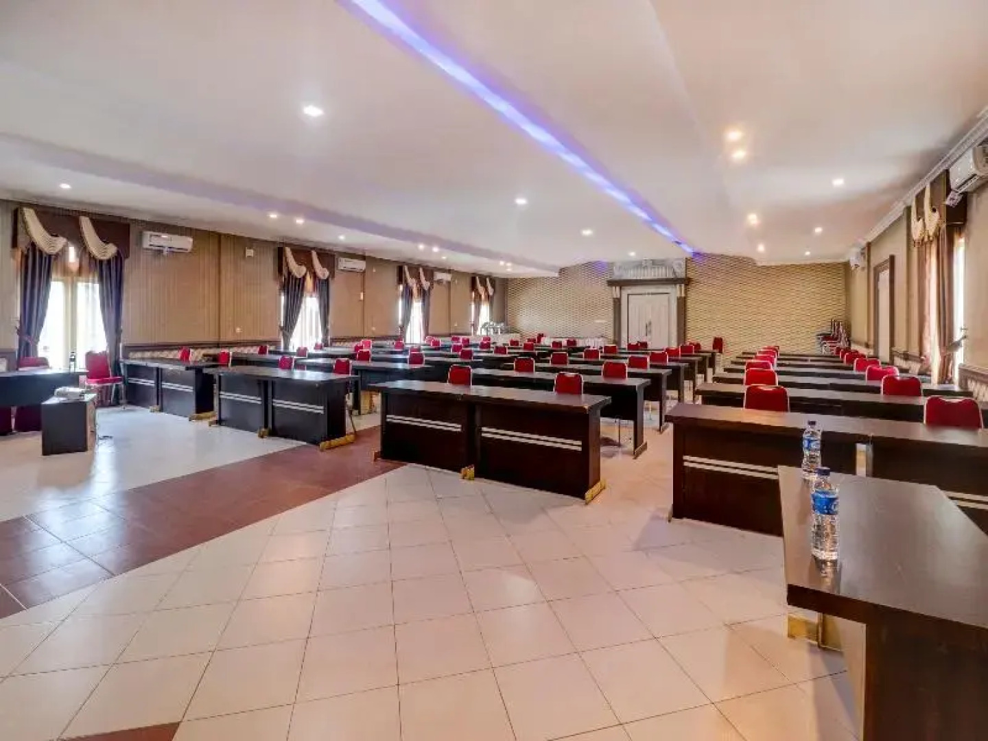 OYO 90564 Hotel Merangin Syariah