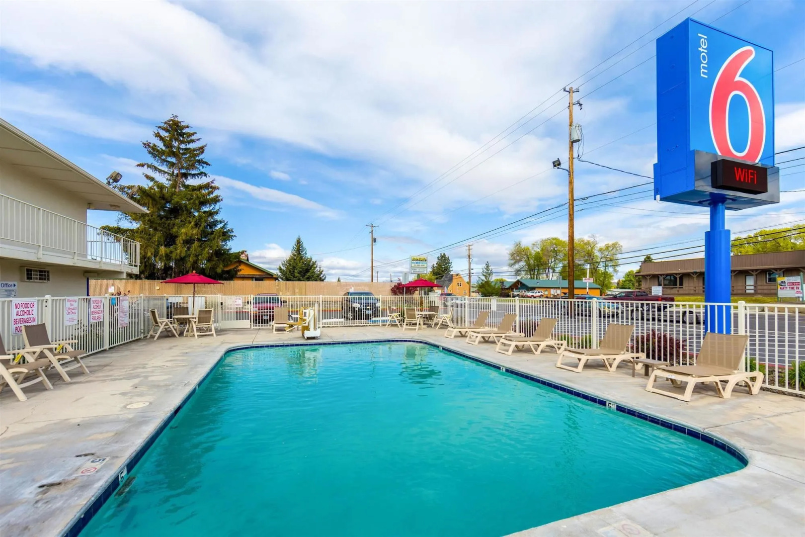 Motel 6 Klamath Falls, OR