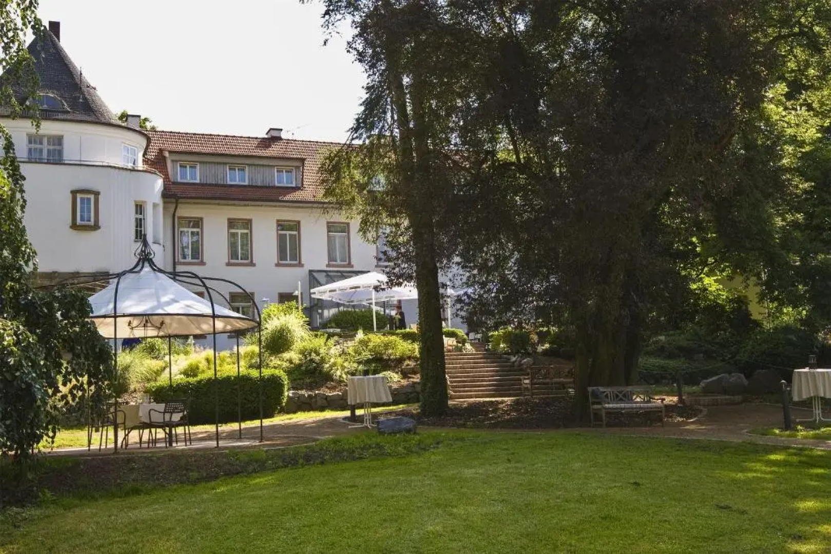 Hotel- und Restaurantbetrieb Hofgut Dippelshof