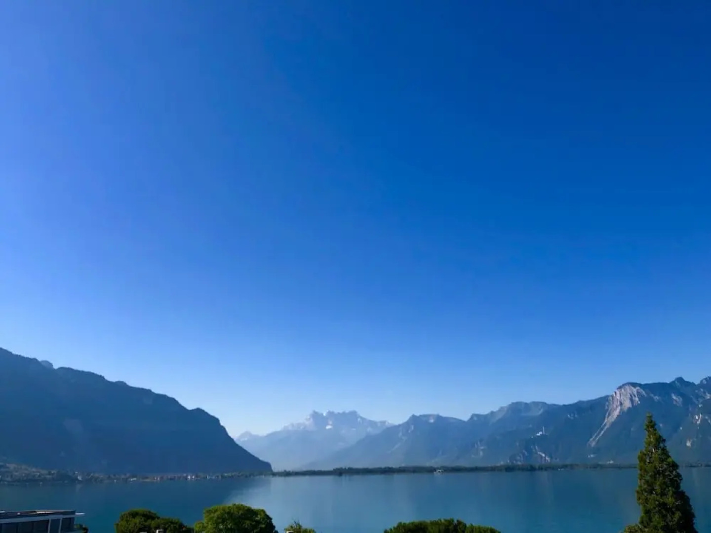 Luxury lake view apartment