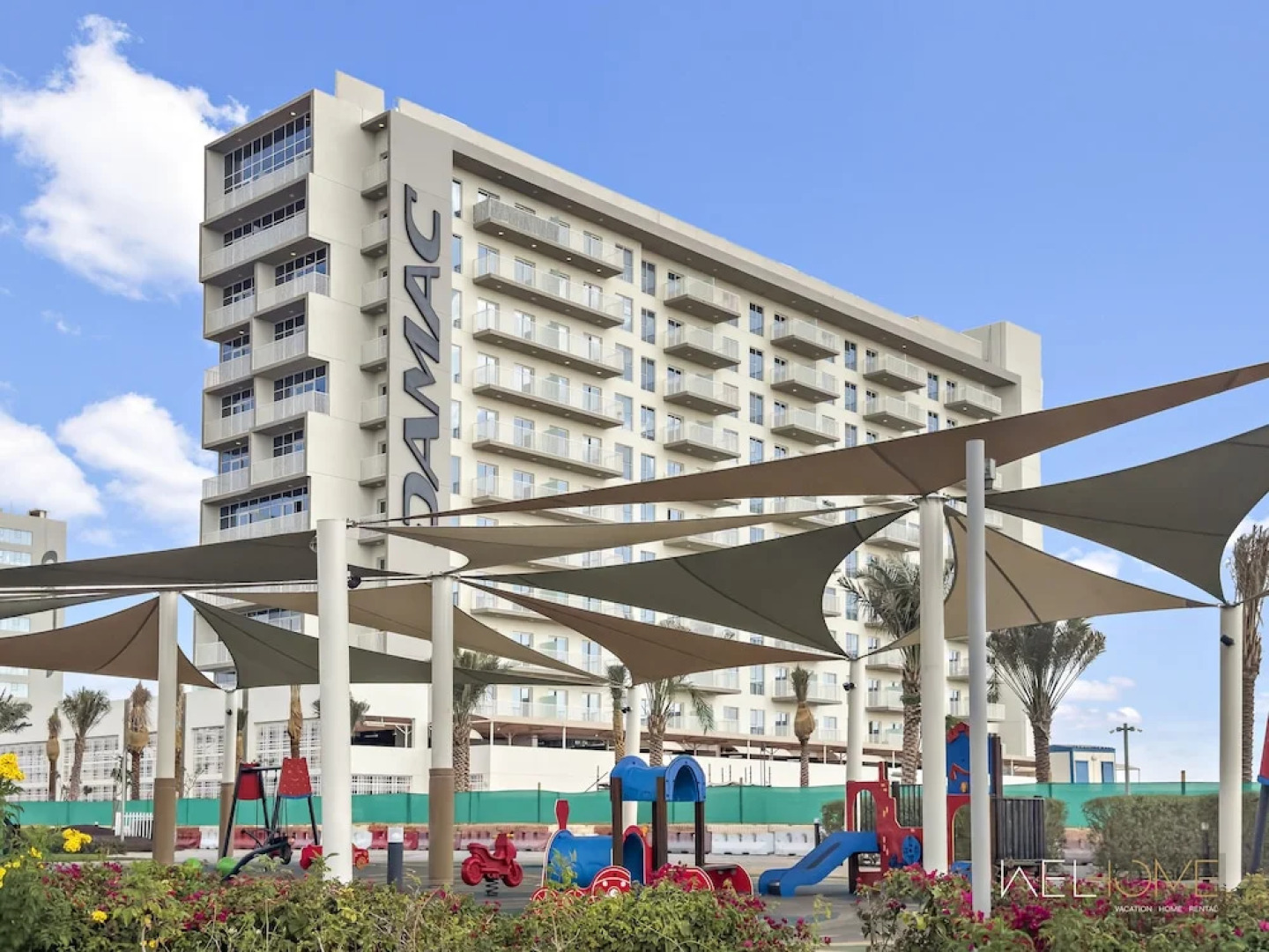 WelHome - Breathtaking View 1BR Apt in Damac Hills 2