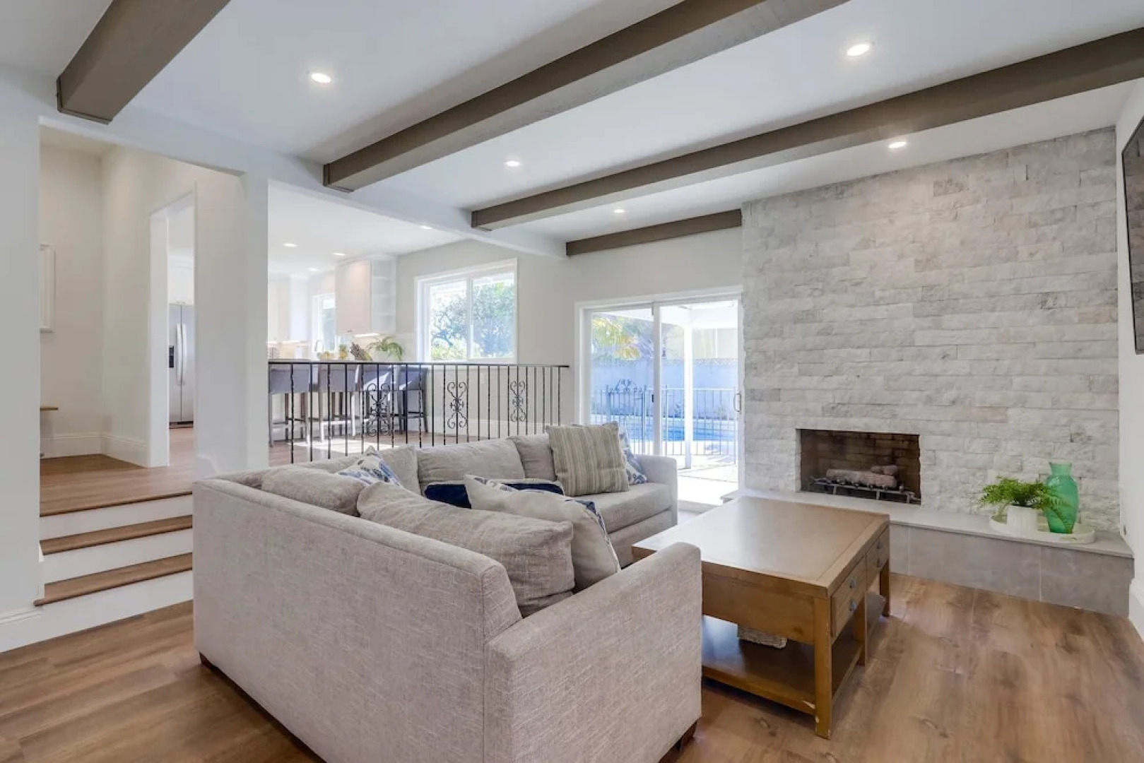 Gorgeous Upgraded 5 Bedroom & 3 Bath Home with pool