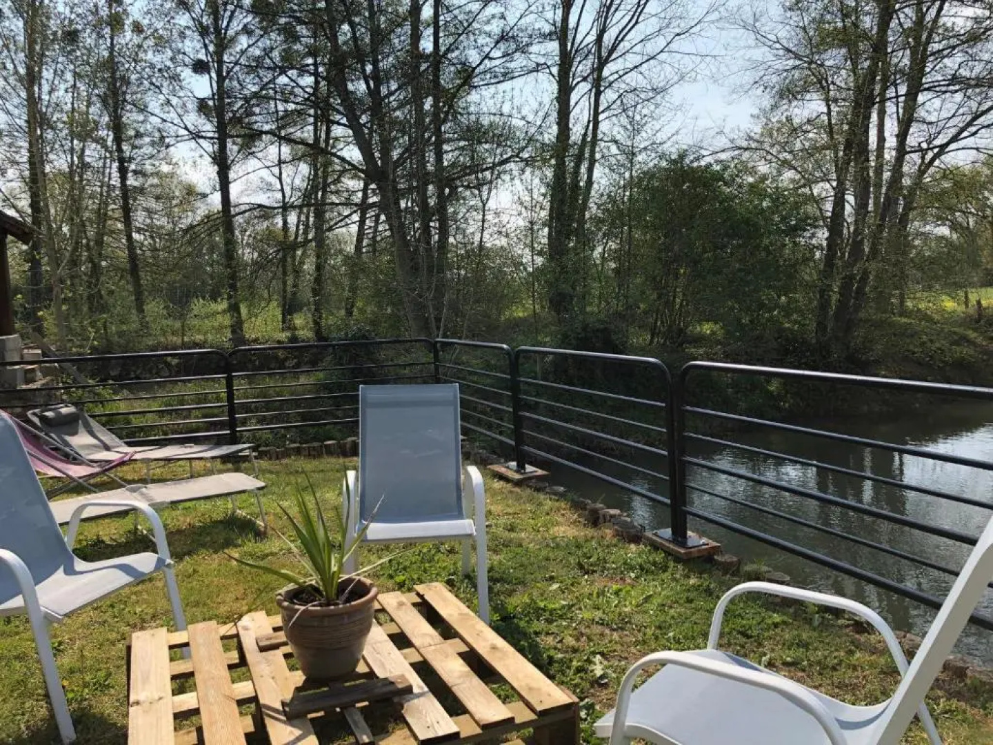 Gîte Mézières-sur-Ponthouin, 4 pièces, 7 personnes - FR-1-410-323