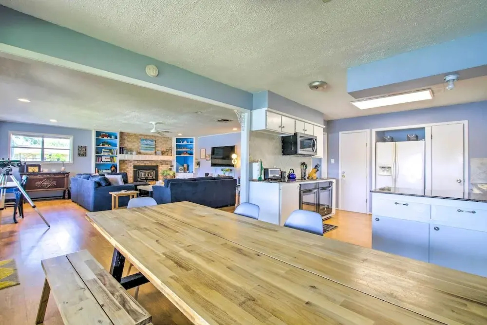 Vibrant Kingsland Retreat w/ Waterfront Views