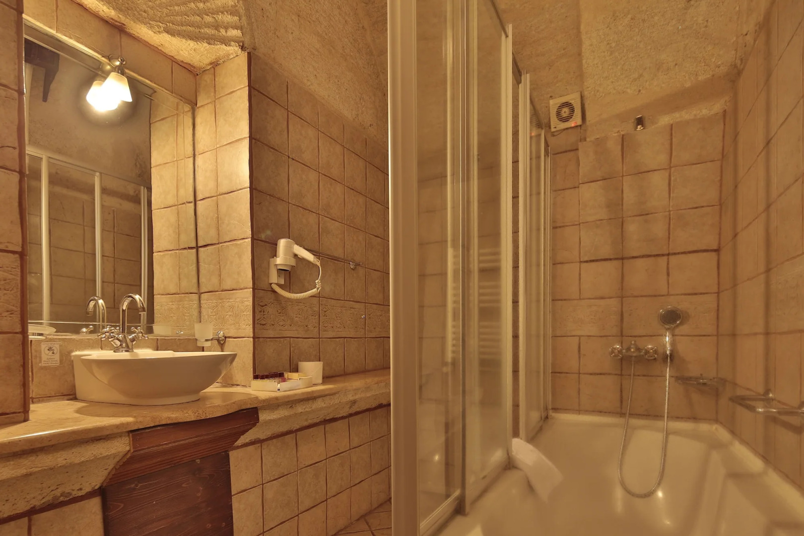 Yusuf Yigitoglu Konagi - Special Class