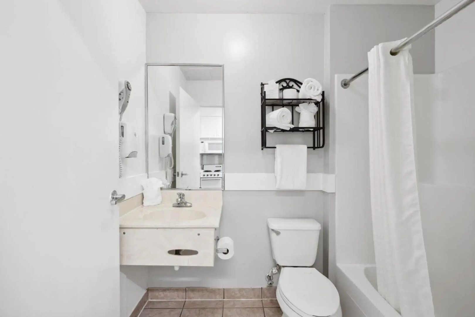 Beach Tower Beachfront Hotel, a By The Sea Resort