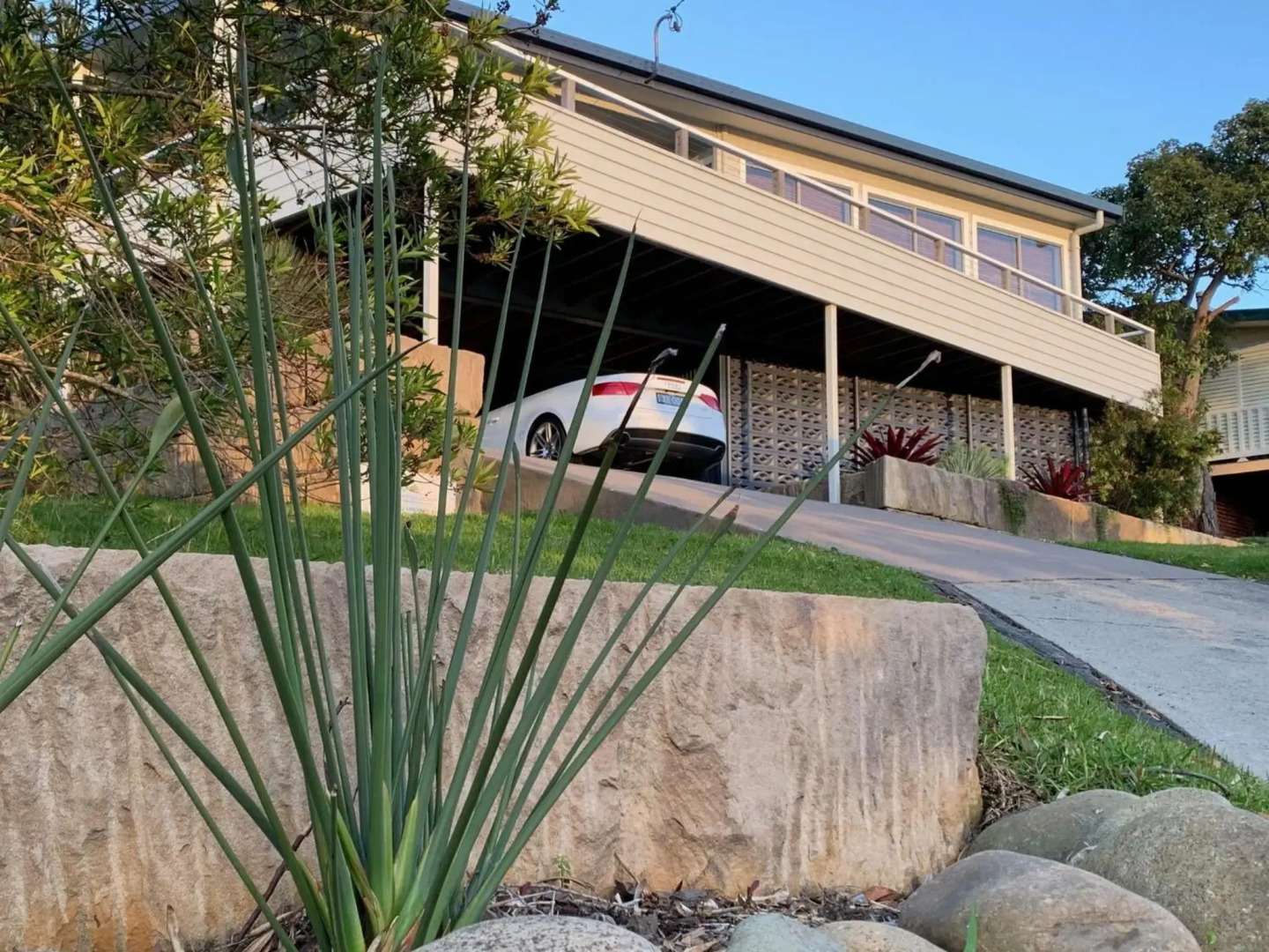 Unwind at Hyams Beach 4pm Check Out Sundays