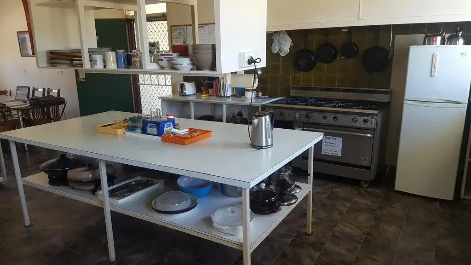 Tingle All Over Budget Accommodation