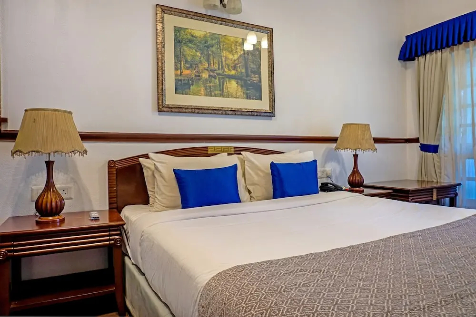 Citrus Chambers Mahableshwar