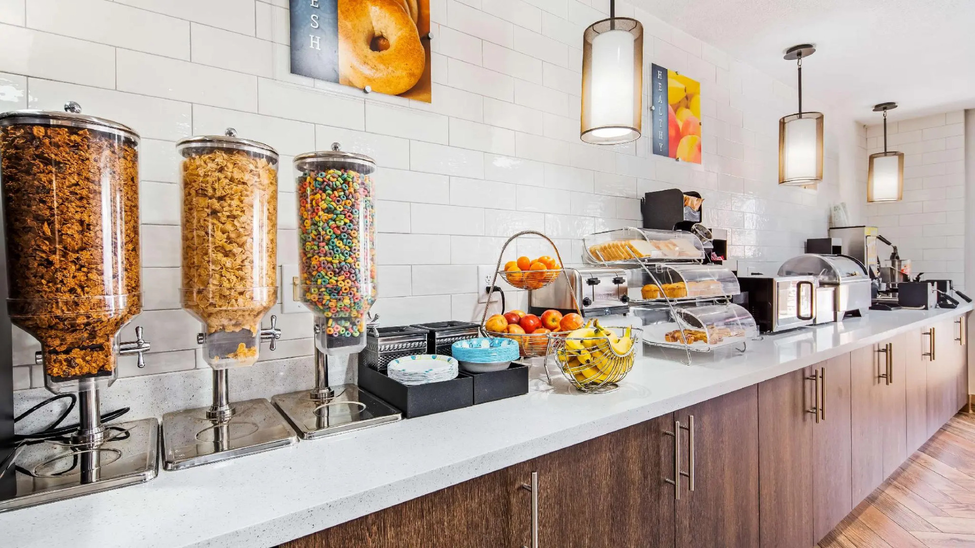 Best Western Plus Addison/Dallas Hotel