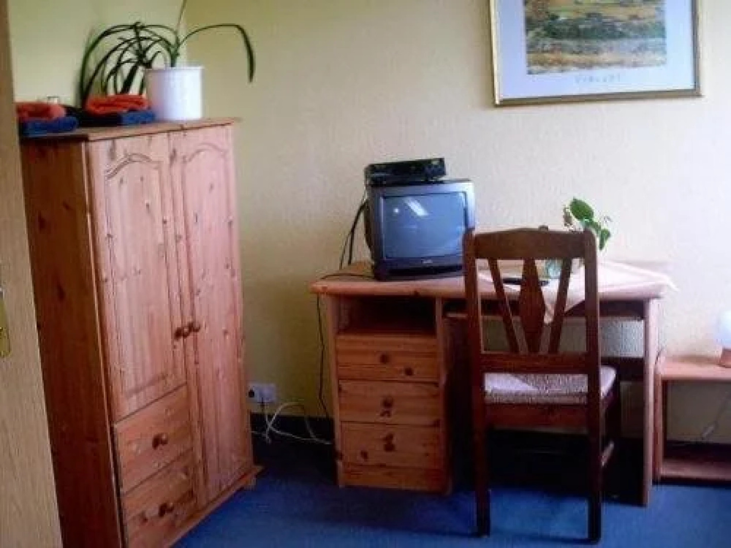 Hotel und Landgasthof zum Hahn