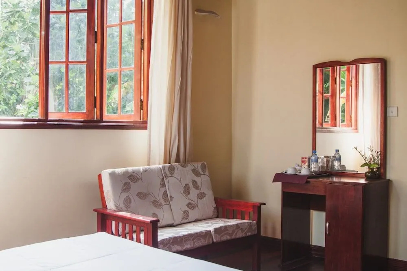 Gurahaana Guest House