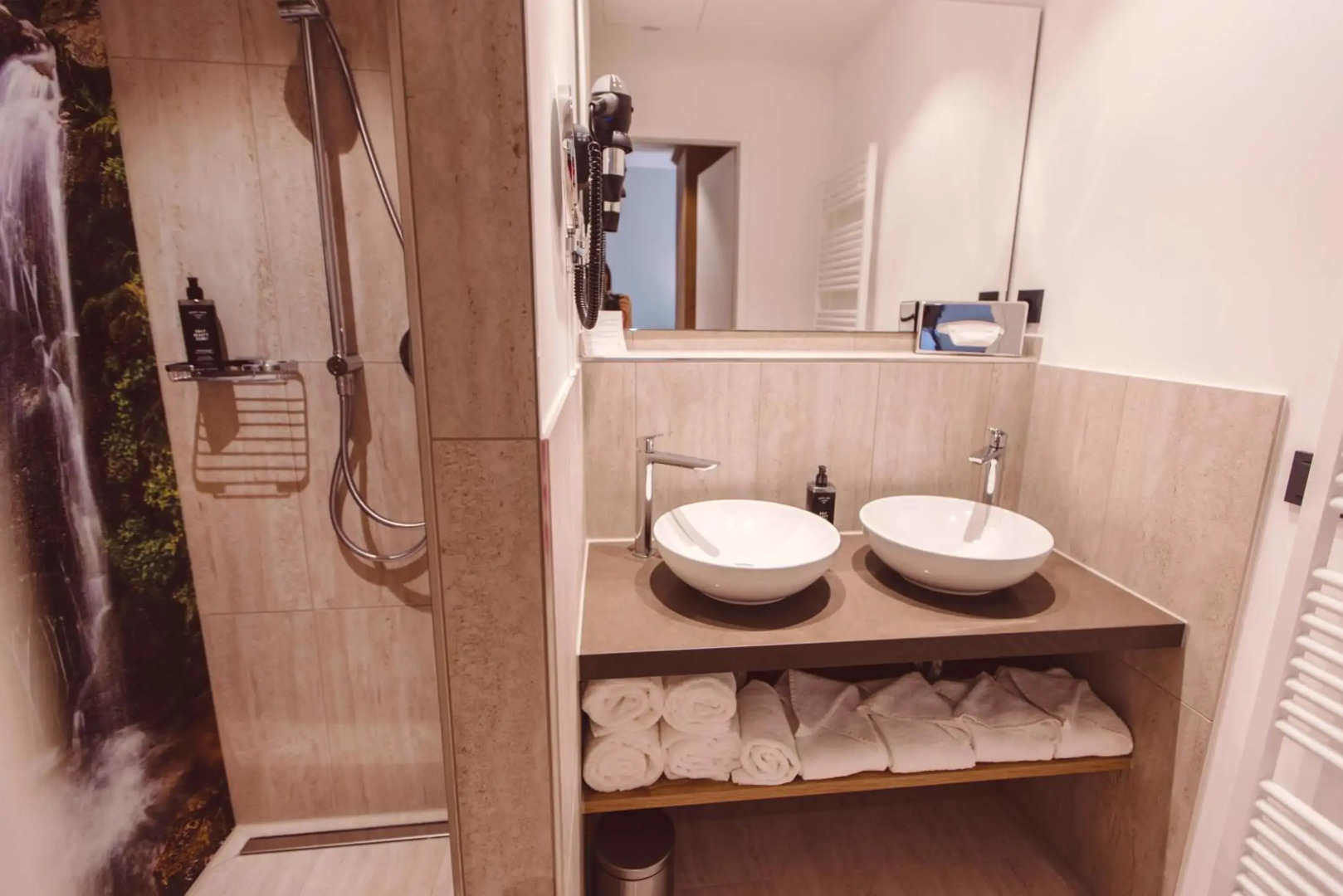 Hotel Libertas elements pure