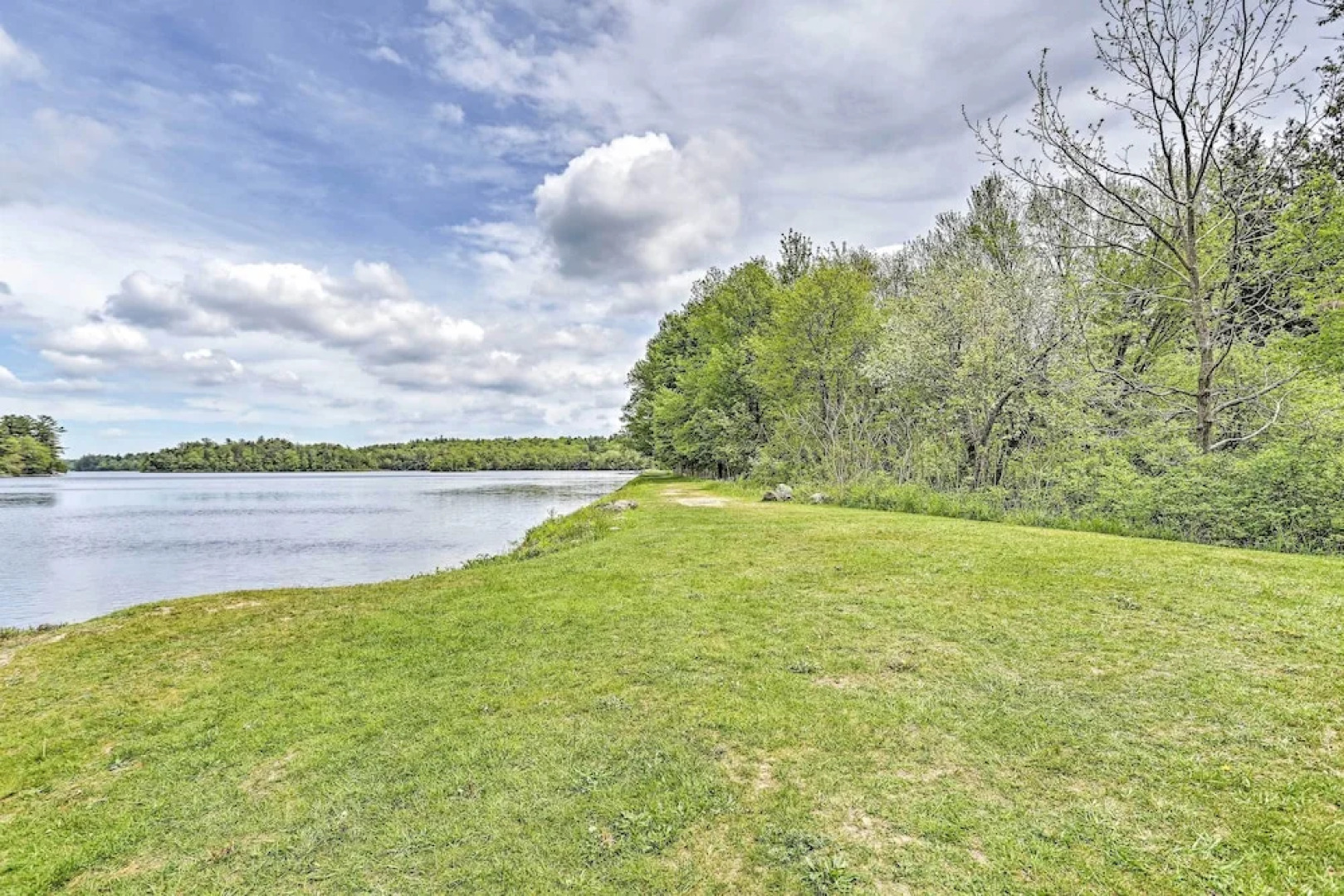 Game Room & Fire Pit: Chic Pocono Pines Home!