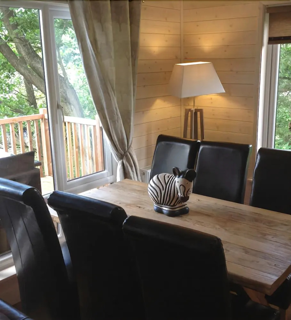 Cleveley Mere Luxury Waterside Lodges