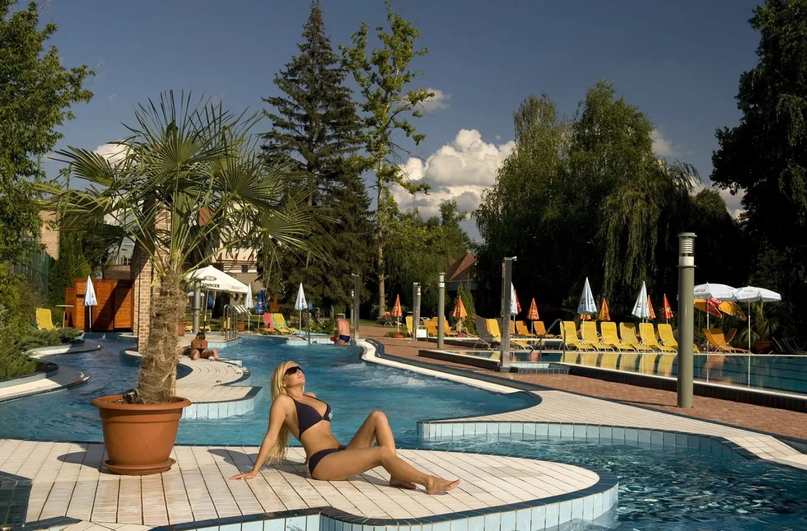 Holiday Beach Budapest Wellness & Conference Hotel