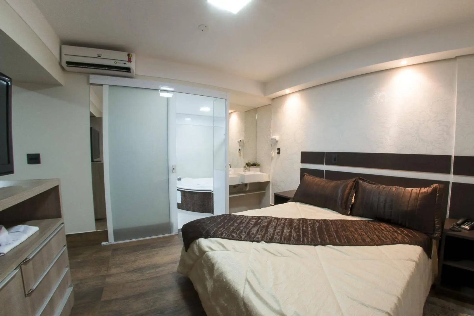 Estoril Hotel Marília