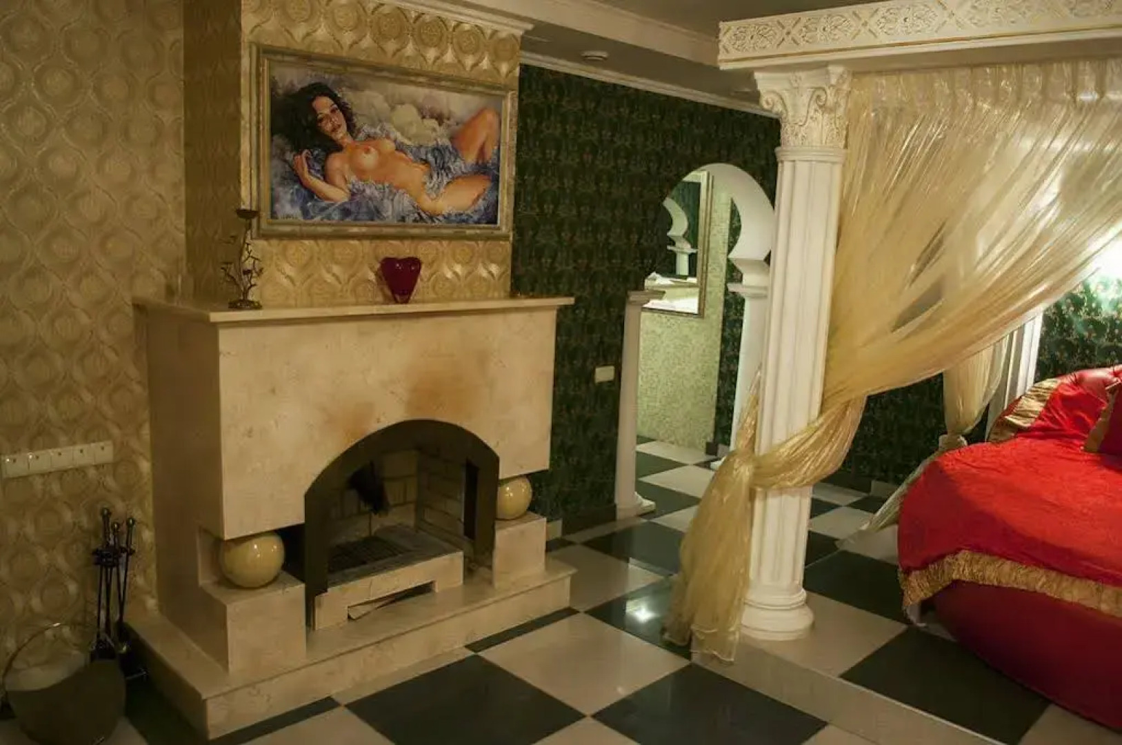 Гостиный Двор