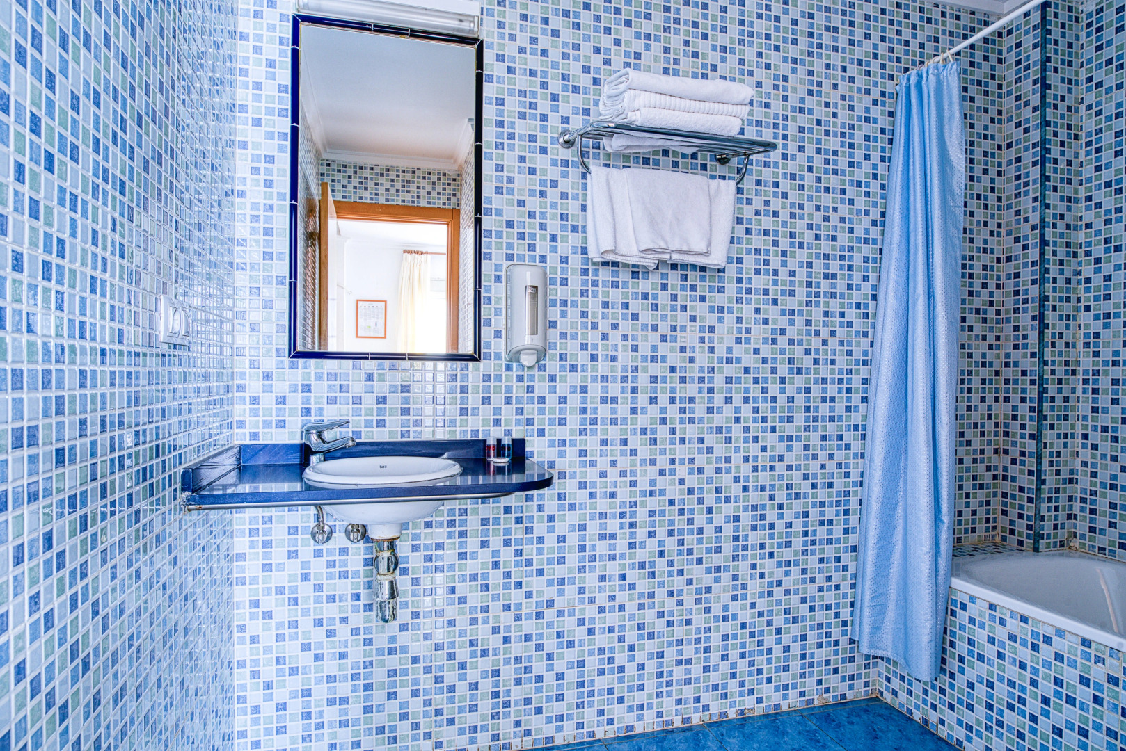 OYO Hostal Nova Picanya