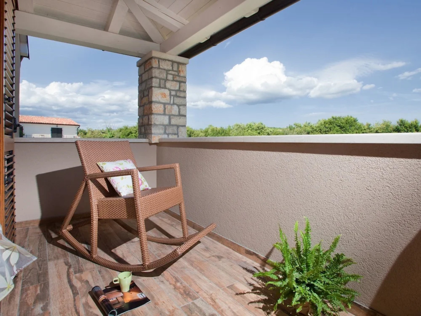 Charming Villa in Sveti Lovrec With Swimming Pool