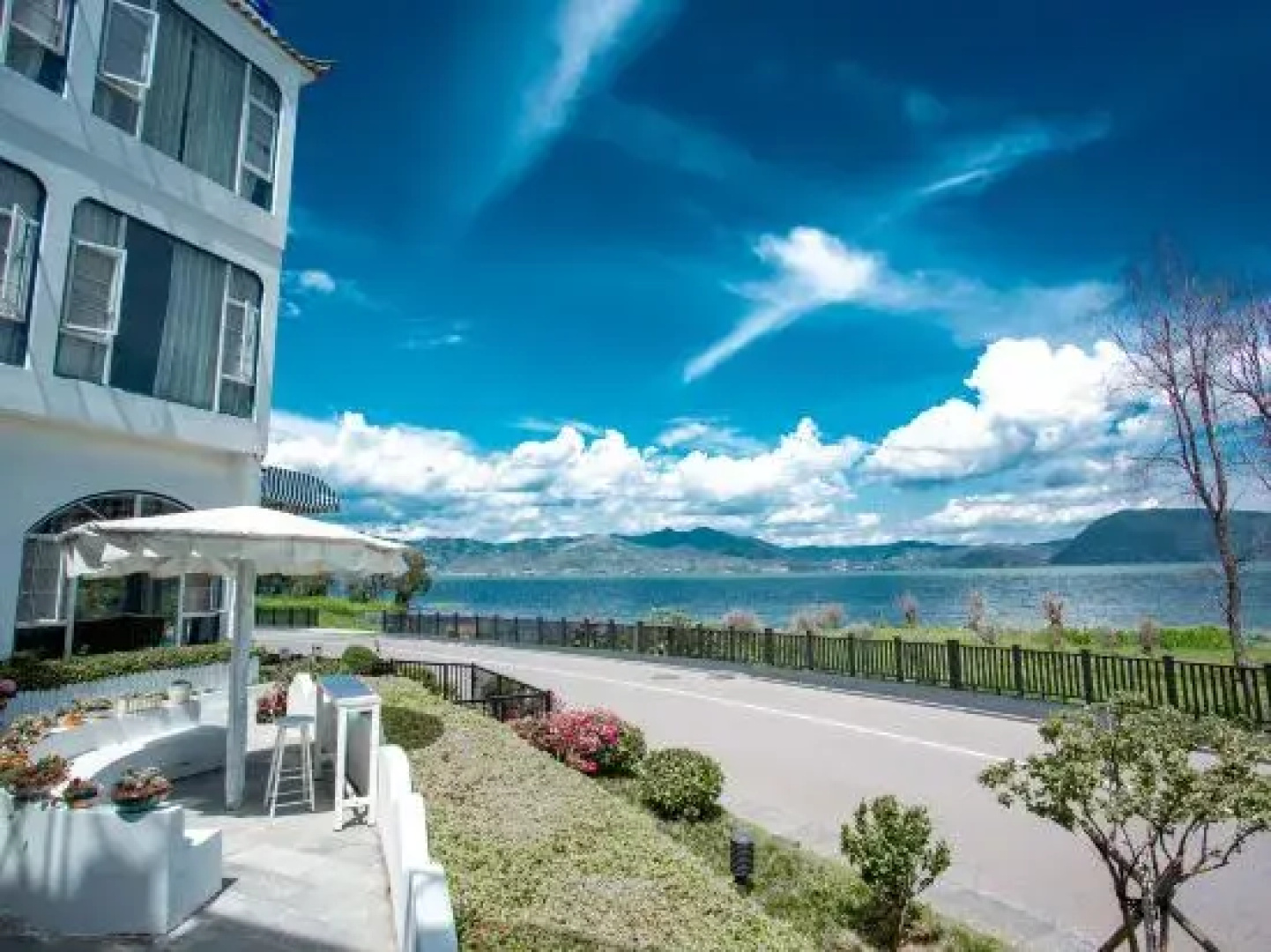 Haishu Boutique Holiday Lake View Inn
