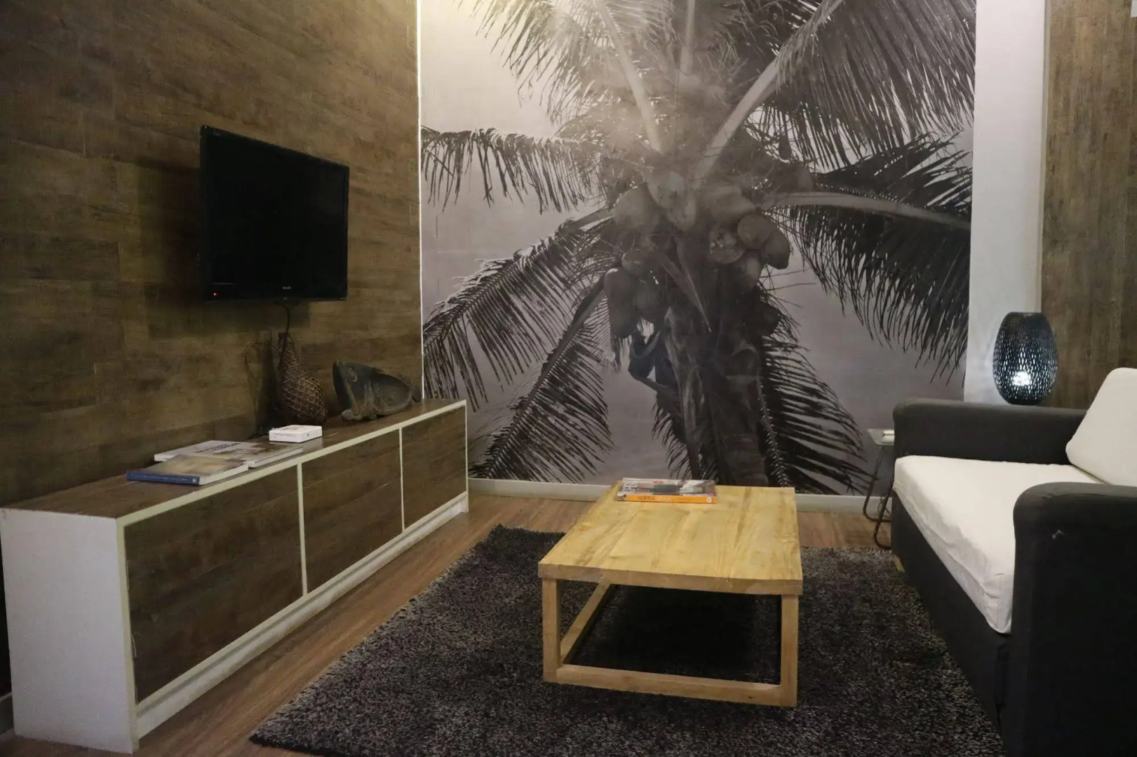 LuxeView Hotel