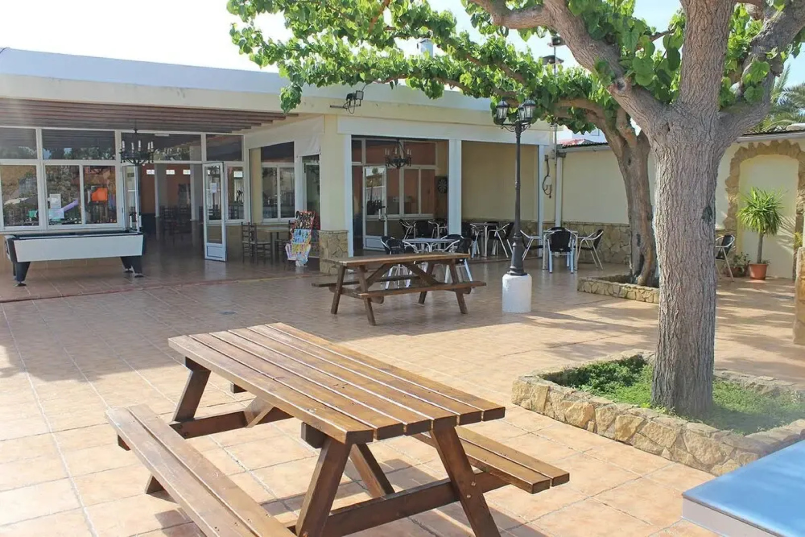 Camping y Bungalows Monmar