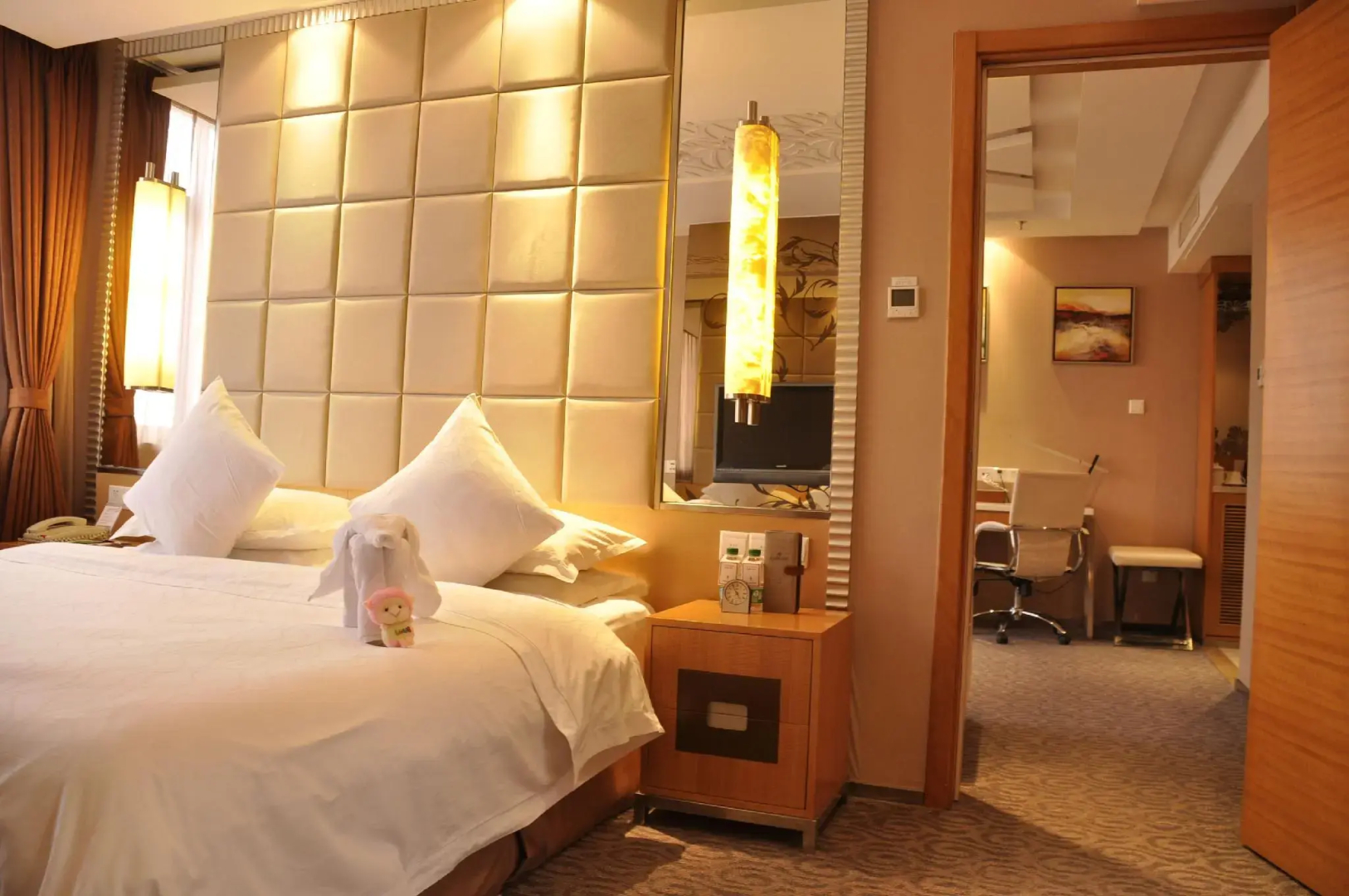 The Brigh Radiance Hotel Weihai