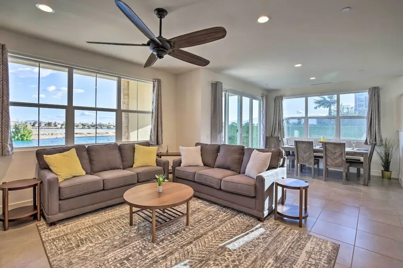 Lakefront Indio Villa: Private Pool & On-site Golf